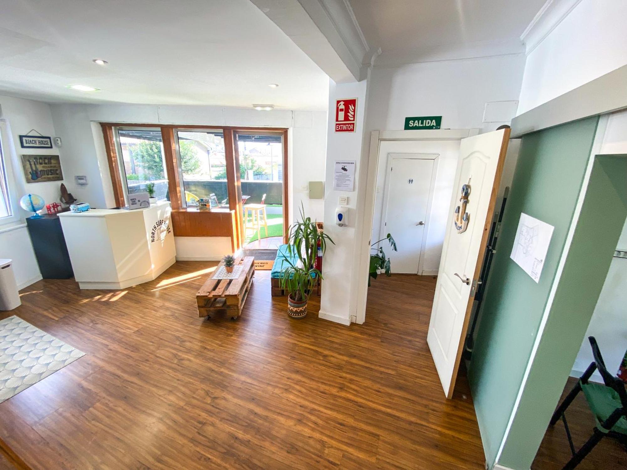 Surf House Hostel Gijón