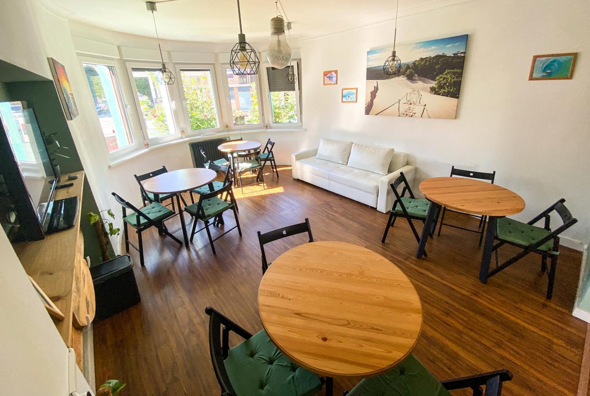 Hostel Surf House Gijón